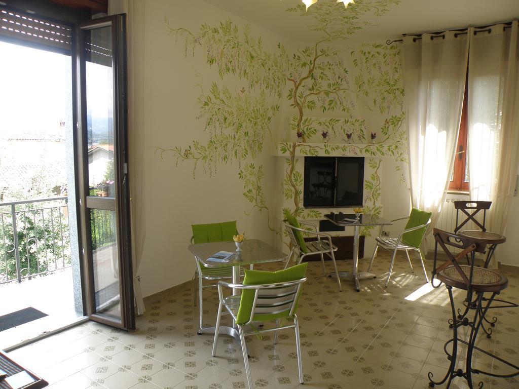 B&B Villa Mirella Casnate Con Bernate Εξωτερικό φωτογραφία
