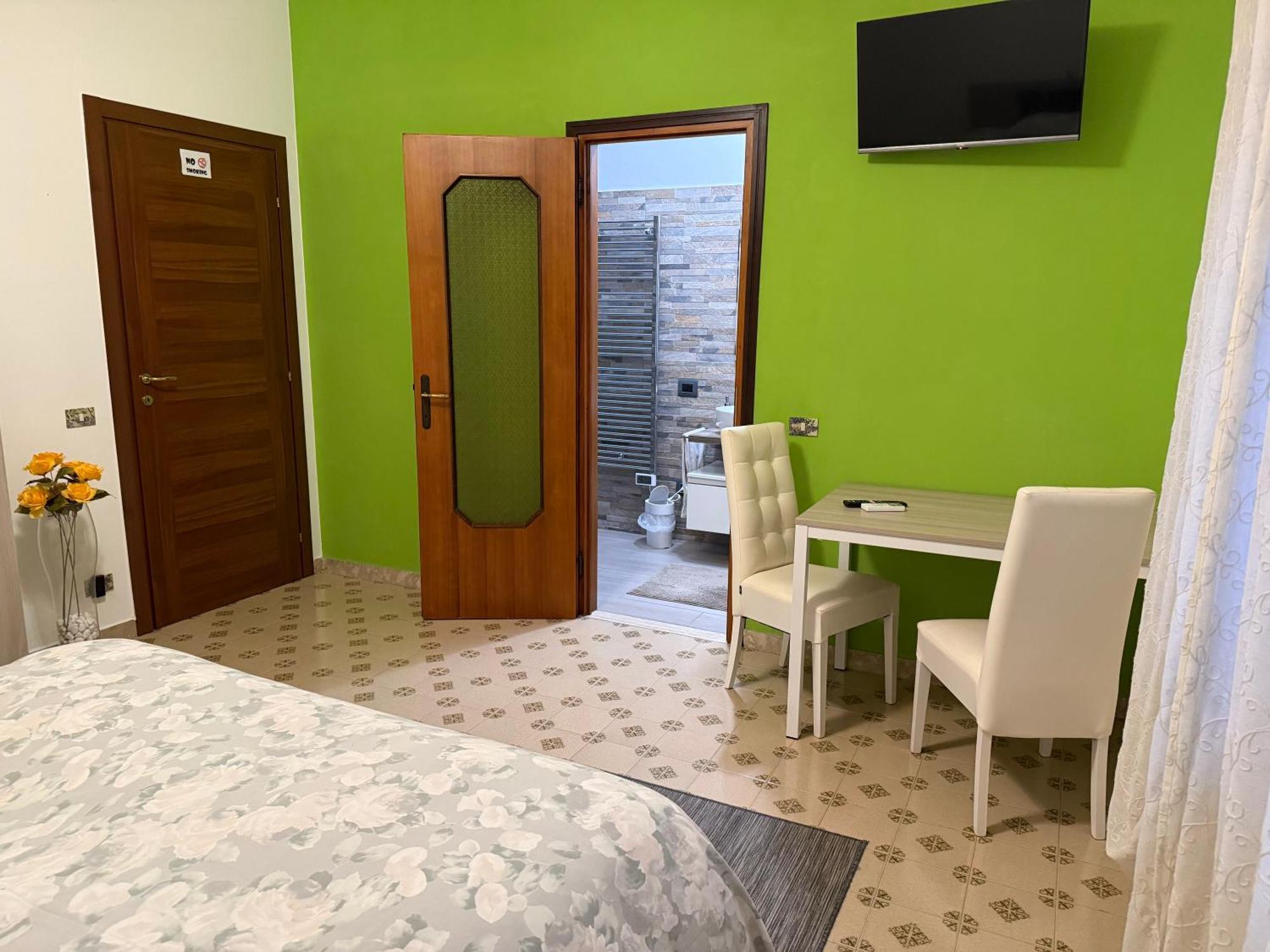 B&B Villa Mirella Casnate Con Bernate Εξωτερικό φωτογραφία