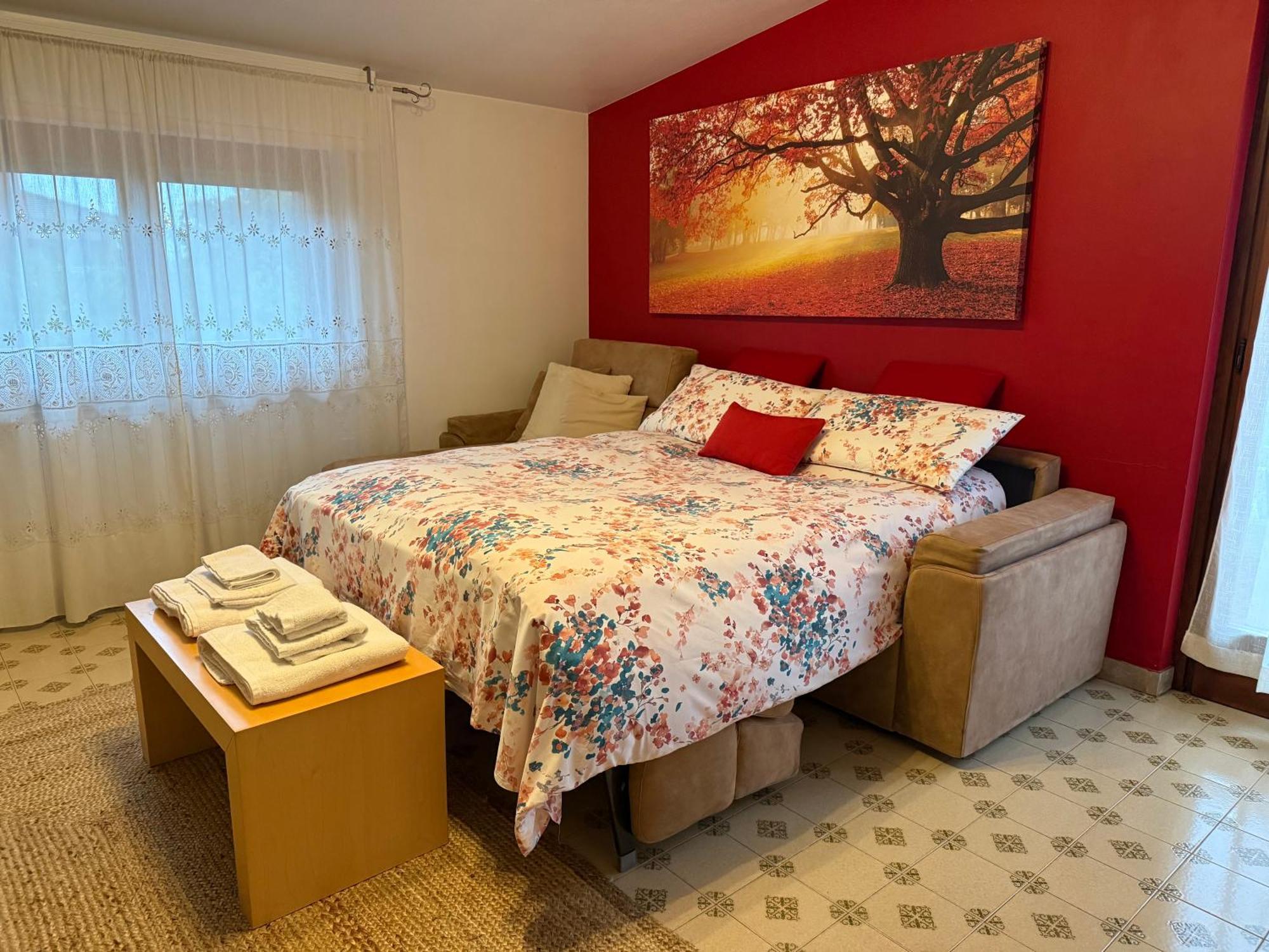 B&B Villa Mirella Casnate Con Bernate Εξωτερικό φωτογραφία