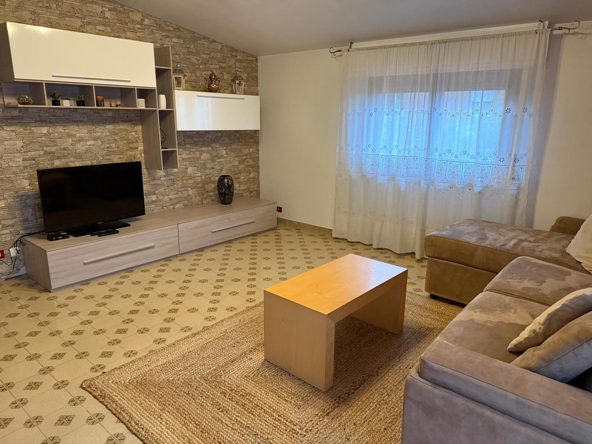 B&B Villa Mirella Casnate Con Bernate Εξωτερικό φωτογραφία