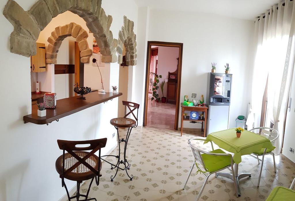 B&B Villa Mirella Casnate Con Bernate Εξωτερικό φωτογραφία